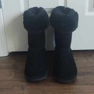 Bearpaw winter boots